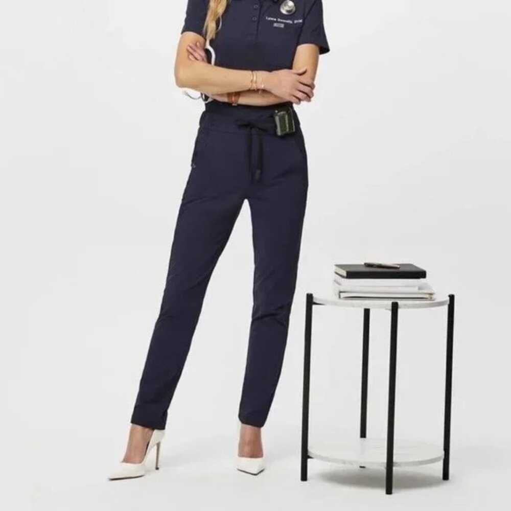 FIGSPRO XS Skinny Scrub Trouser in Navy